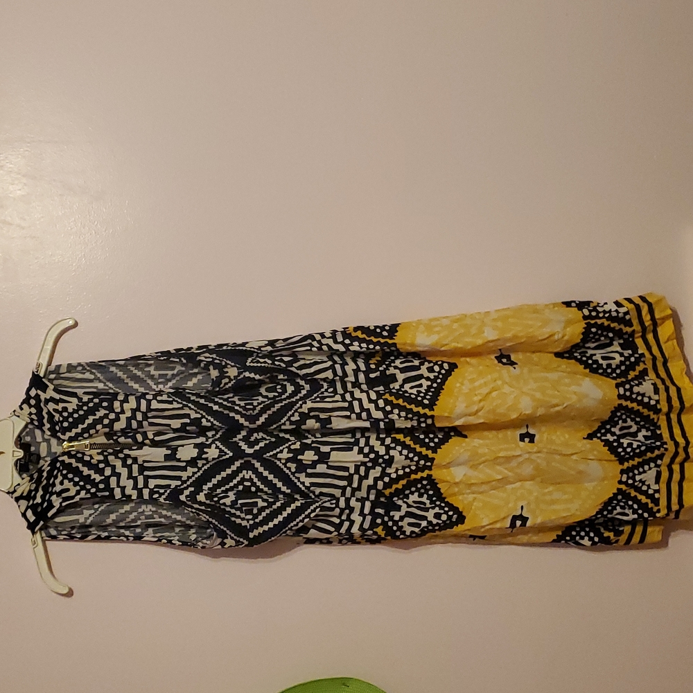 Shoulder Sleeved Long Top